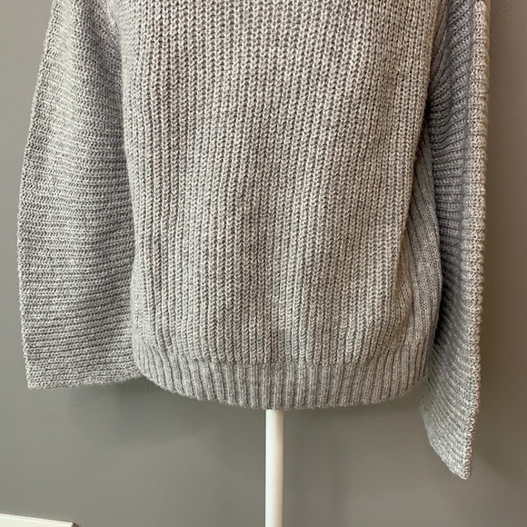 Abound Grey Knit Hooded Sweater - Picture 5 of 11